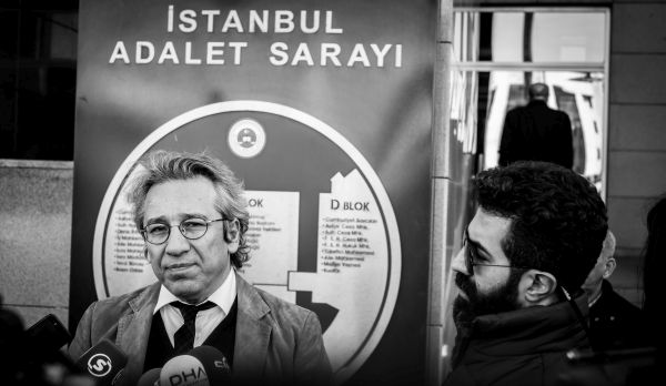 Tuluhan Tekelioğlu suskunluğunu Medyaradar'a bozdu, tartışılan belgesel için konuştu: Persona Non Grata'nın sonuna dek arkasındayım! - Resim : 11