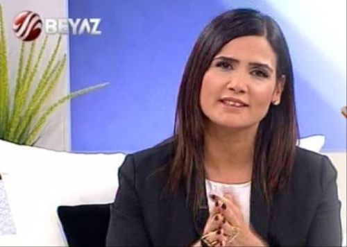 Beyaz TV'de sürpriz ayrılık! Hangi ünlü ekran yüzü veda etti? - Resim : 1