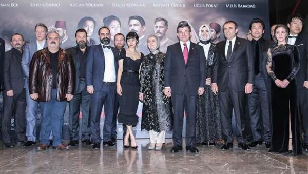 Davutoğlu'ndan Ertuğrul 1890 filminin galasında Nazım Hikmet sürprizi! - Resim : 1